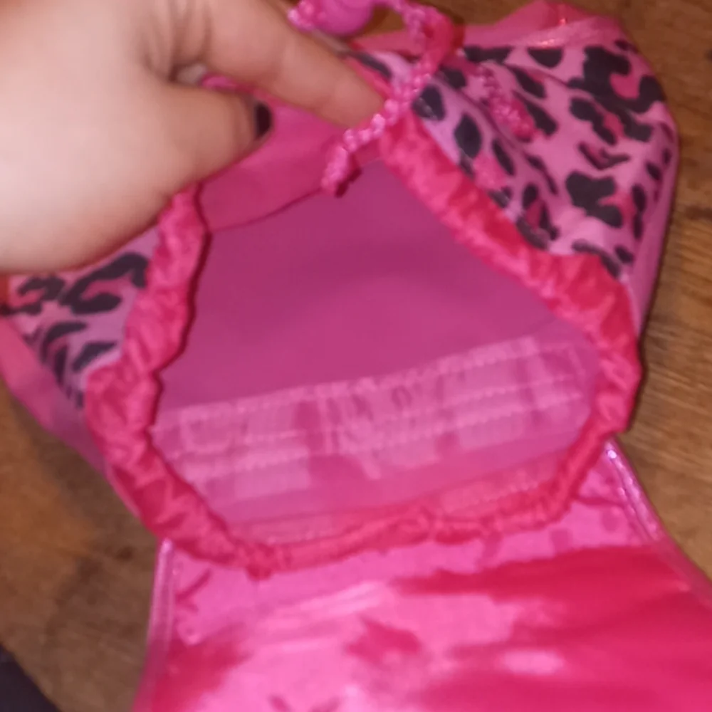 Hello Kitty - Picture 3 of 4